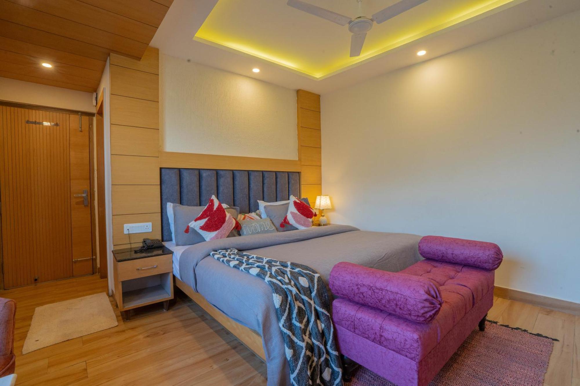 Super Hotel By Perfectstayz Mall Road Mussoorie Chambre photo