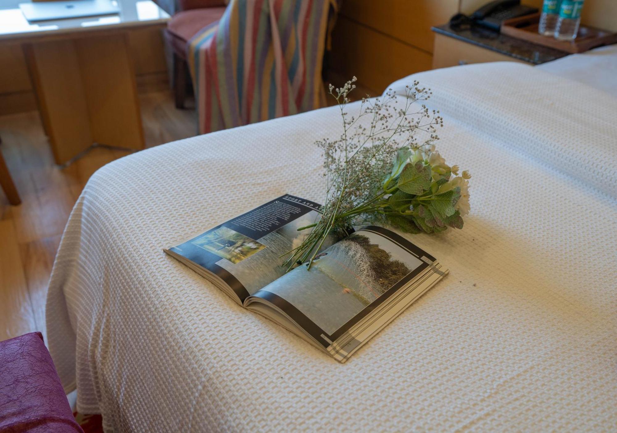 Super Hotel By Perfectstayz Mall Road Mussoorie Extérieur photo