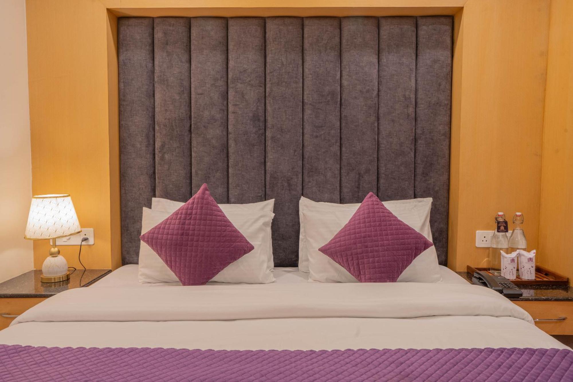 Super Hotel By Perfectstayz Mall Road Mussoorie Chambre photo