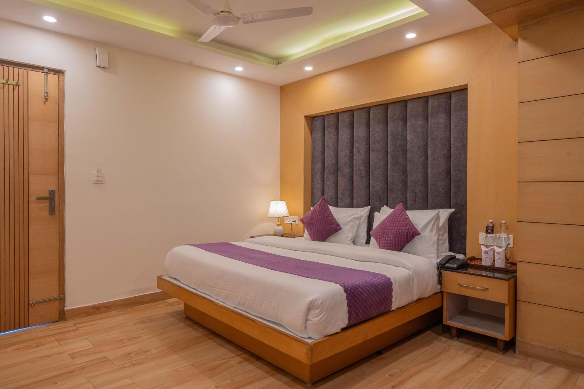 Super Hotel By Perfectstayz Mall Road Mussoorie Chambre photo
