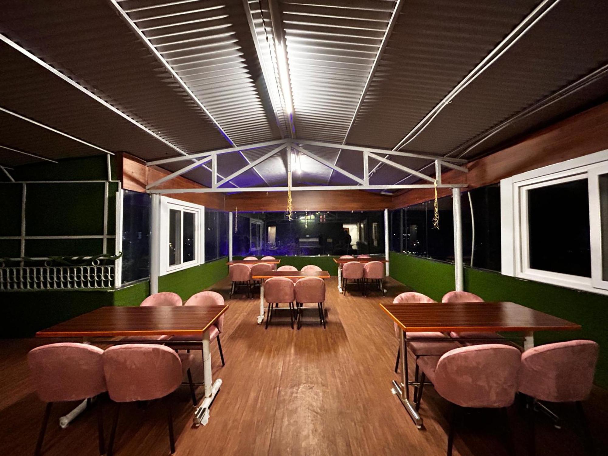 Super Hotel By Perfectstayz Mall Road Mussoorie Extérieur photo
